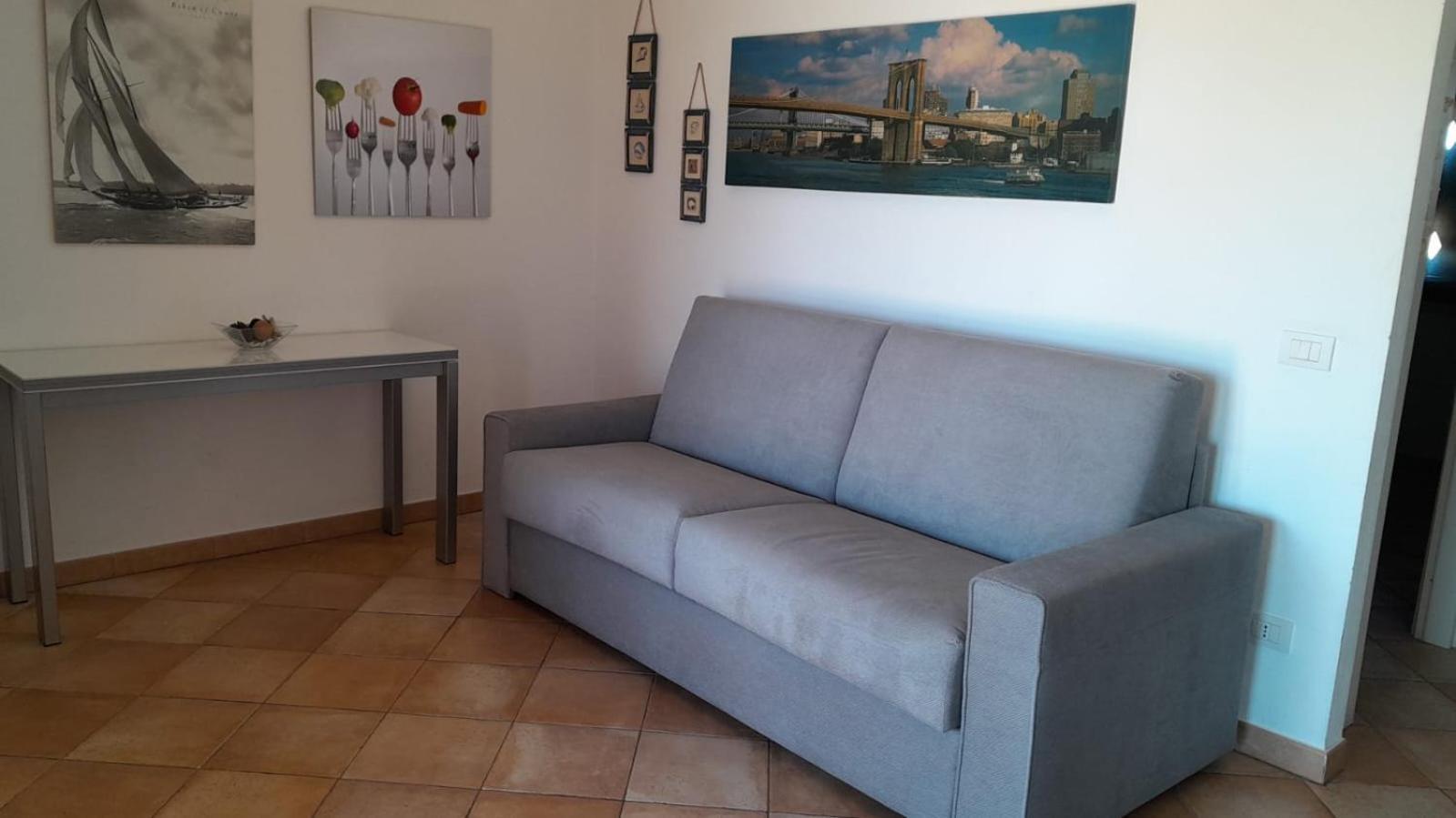 Appartamento In Residence Fronte Mare 默塔玛丽亚 外观 照片